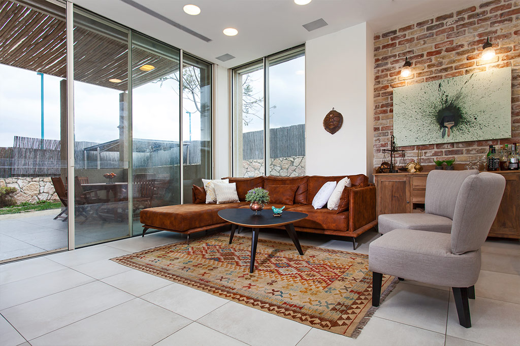 לרקוד עם אומנית