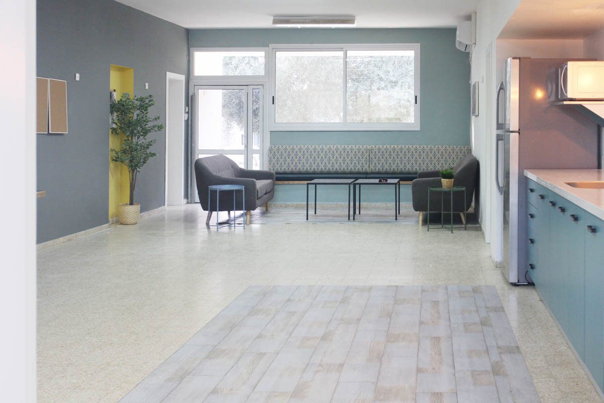 שיפוץ המוסד 15